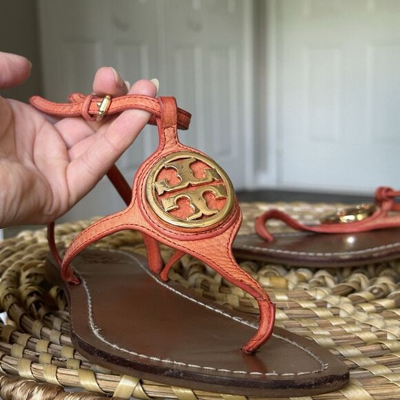 Tory Burch Women's Emmy T-Strap Logo Flat Orange Leather Sandals size 6M - Picture 6 of 12